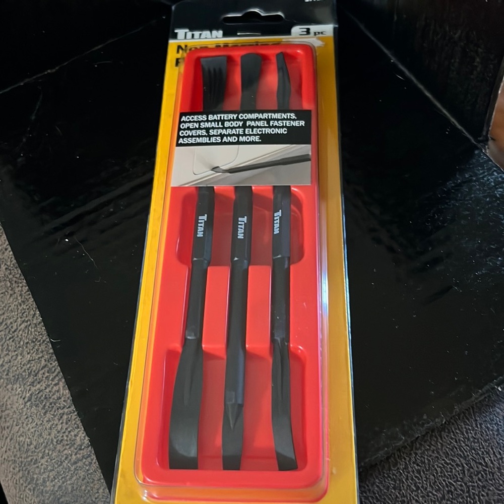 Non-Marring to three piece